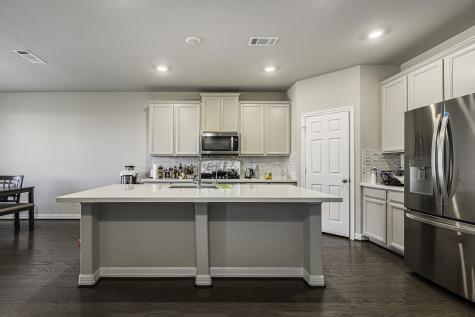 104 Sea Glass Cove Katy TX 77493