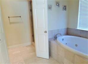 9126 Lakes At 610 Drive Houston TX 77054
