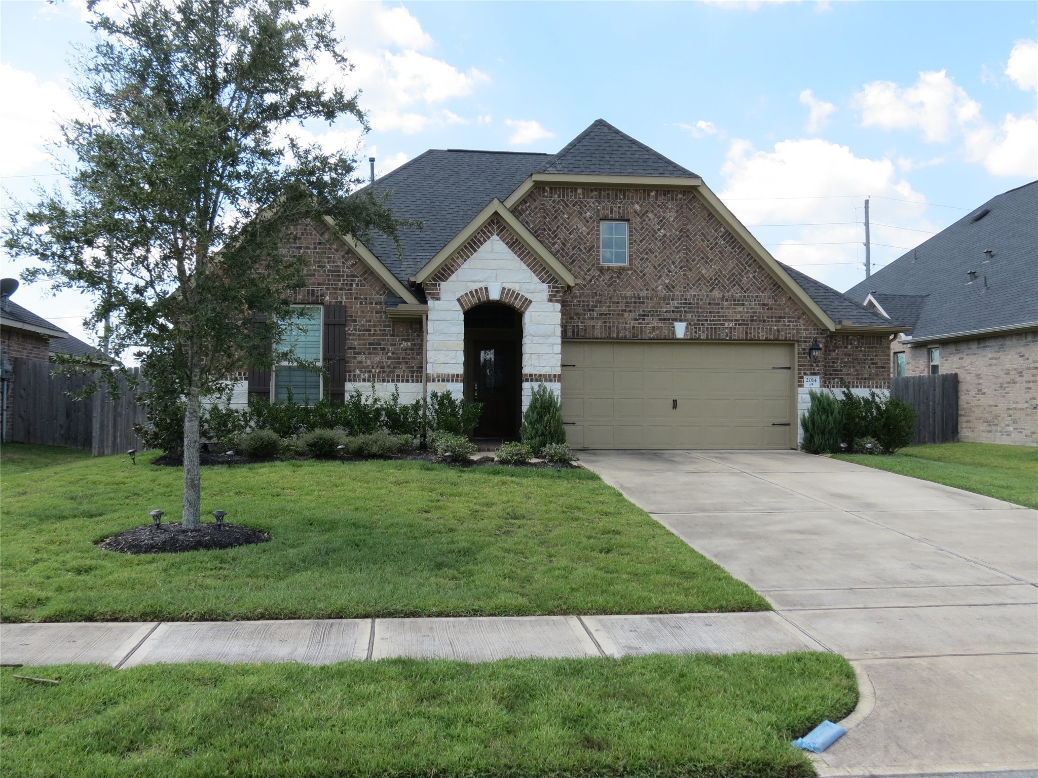2014 Granite Pass Drive Pearland TX 77581