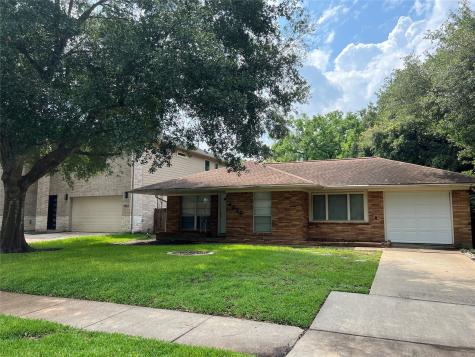 4057 Woodfox Street Houston TX 77025
