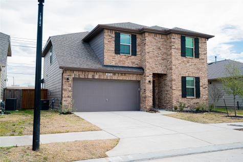 10730 Nathaniel Valley Path Houston TX 77016