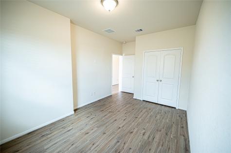 10730 Nathaniel Valley Path Houston TX 77016