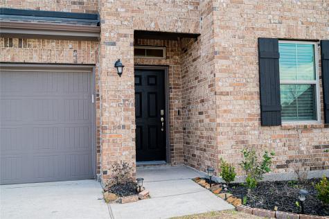 10730 Nathaniel Valley Path Houston TX 77016