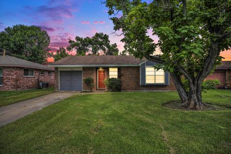 7414 Carver Avenue Texas City TX 77591