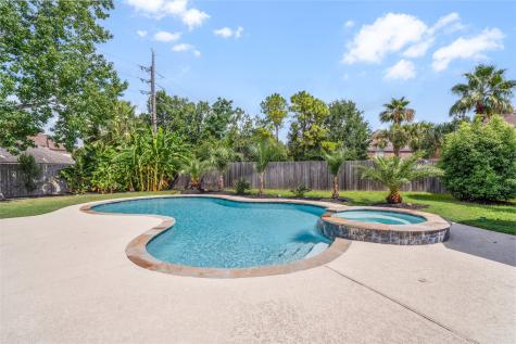 14018 Lochshire Street Houston TX 77077