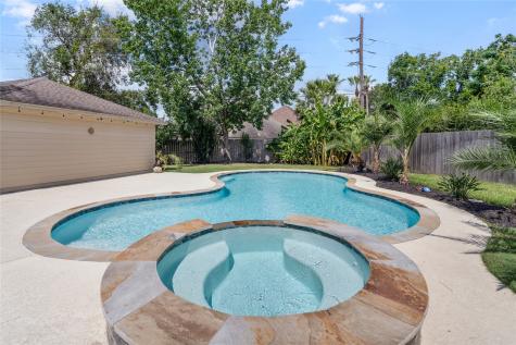 14018 Lochshire Street Houston TX 77077