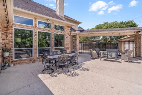 14018 Lochshire Street Houston TX 77077