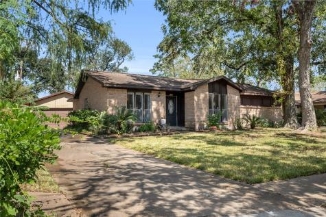 7411 Tall Pines Drive Houston TX 77088