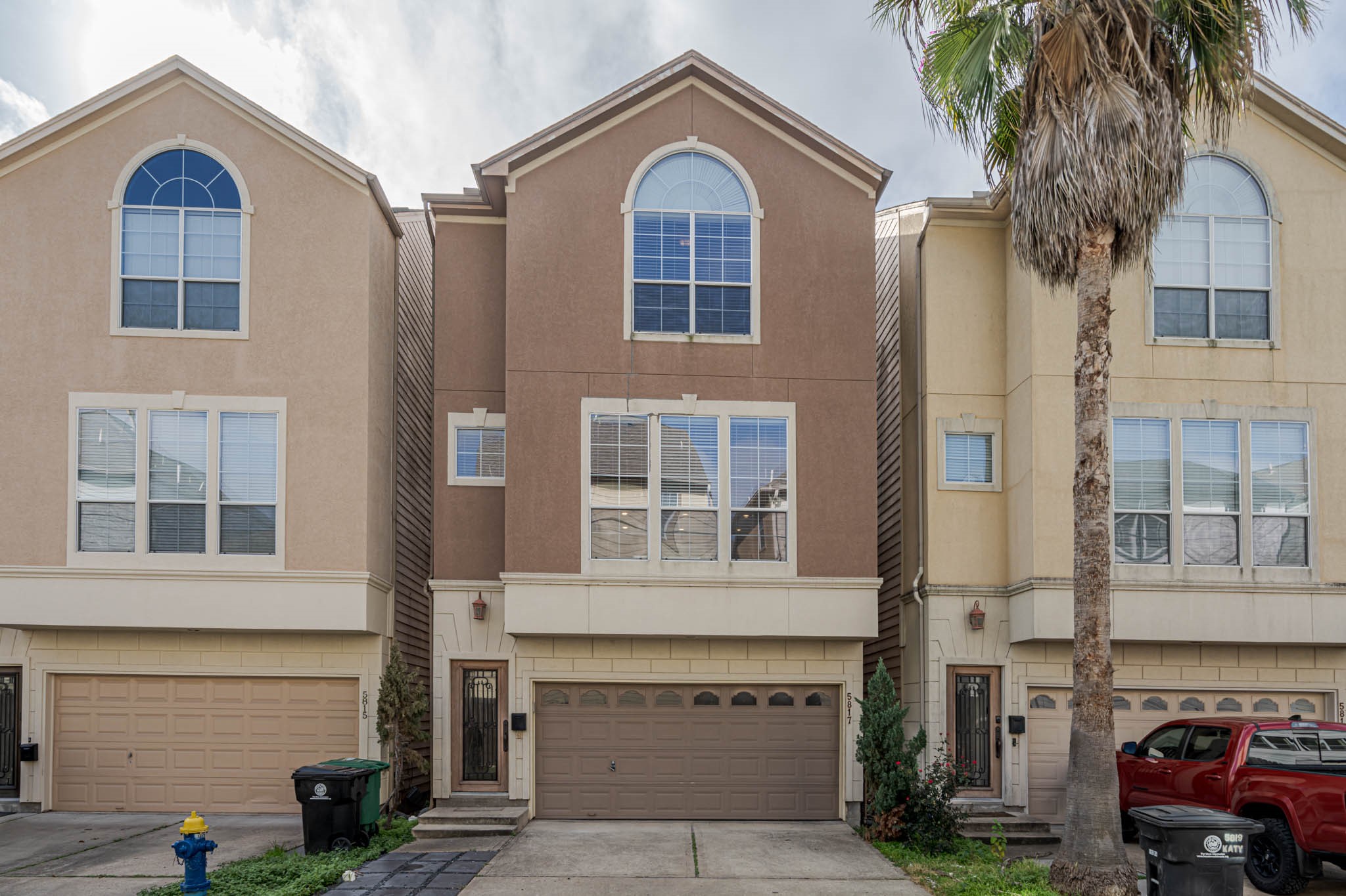 5817 Katy Street Houston TX 77007