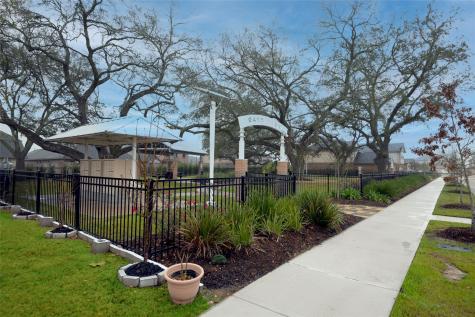 1606 N City Oaks Lane Houston TX 77047