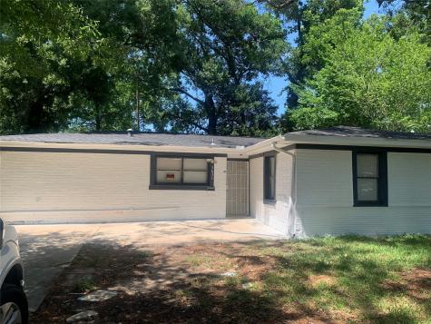 5631 Lyndhurst Drive Houston TX 77033