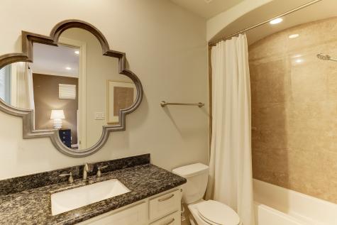 4132 Bonner View Lane Houston TX 77007