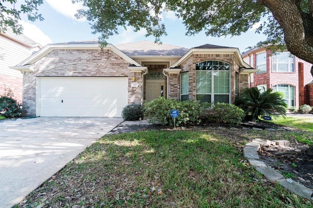 3211 Farrel Hill Street Fresno TX 77545