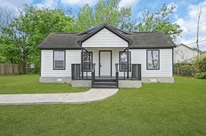 8924 Ferdinand Street Houston TX 77051