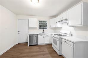 8924 Ferdinand Street Houston TX 77051
