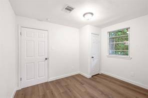 8924 Ferdinand Street Houston TX 77051