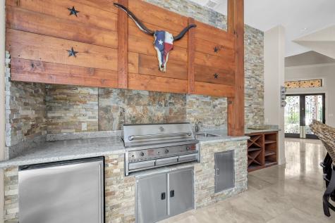 64 W Shore Lane Montgomery TX 77356