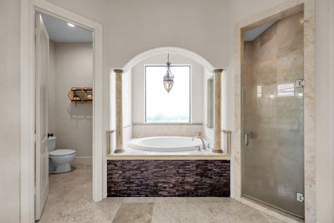 64 W Shore Lane Montgomery TX 77356