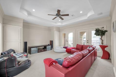 64 W Shore Lane Montgomery TX 77356