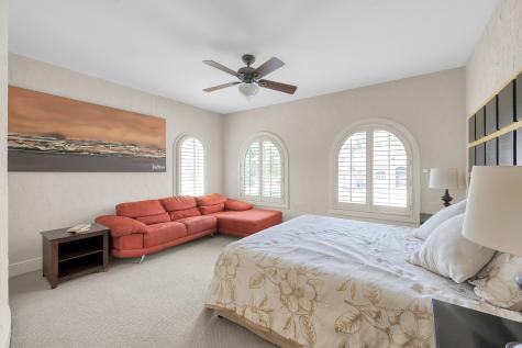 64 W Shore Lane Montgomery TX 77356