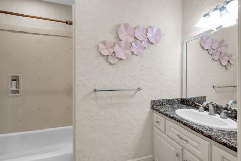 64 W Shore Lane Montgomery TX 77356