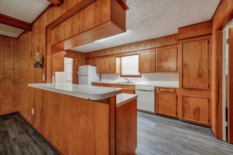 153 County Road 3810 Cleveland TX 77328