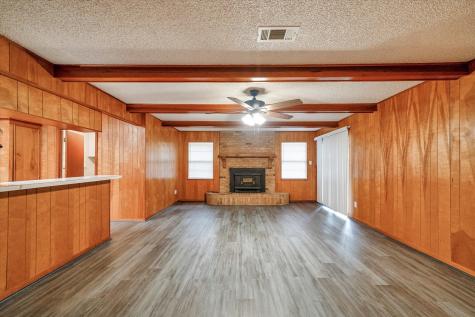 153 County Road 3810 Cleveland TX 77328