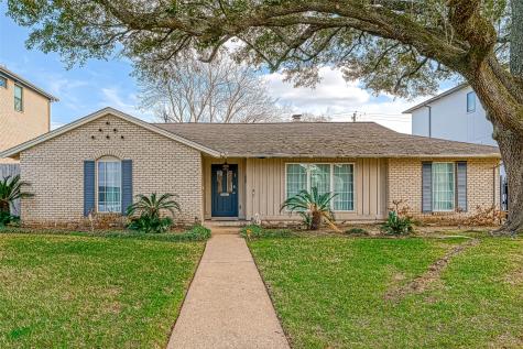 5027 Yarwell Drive Houston TX 77096