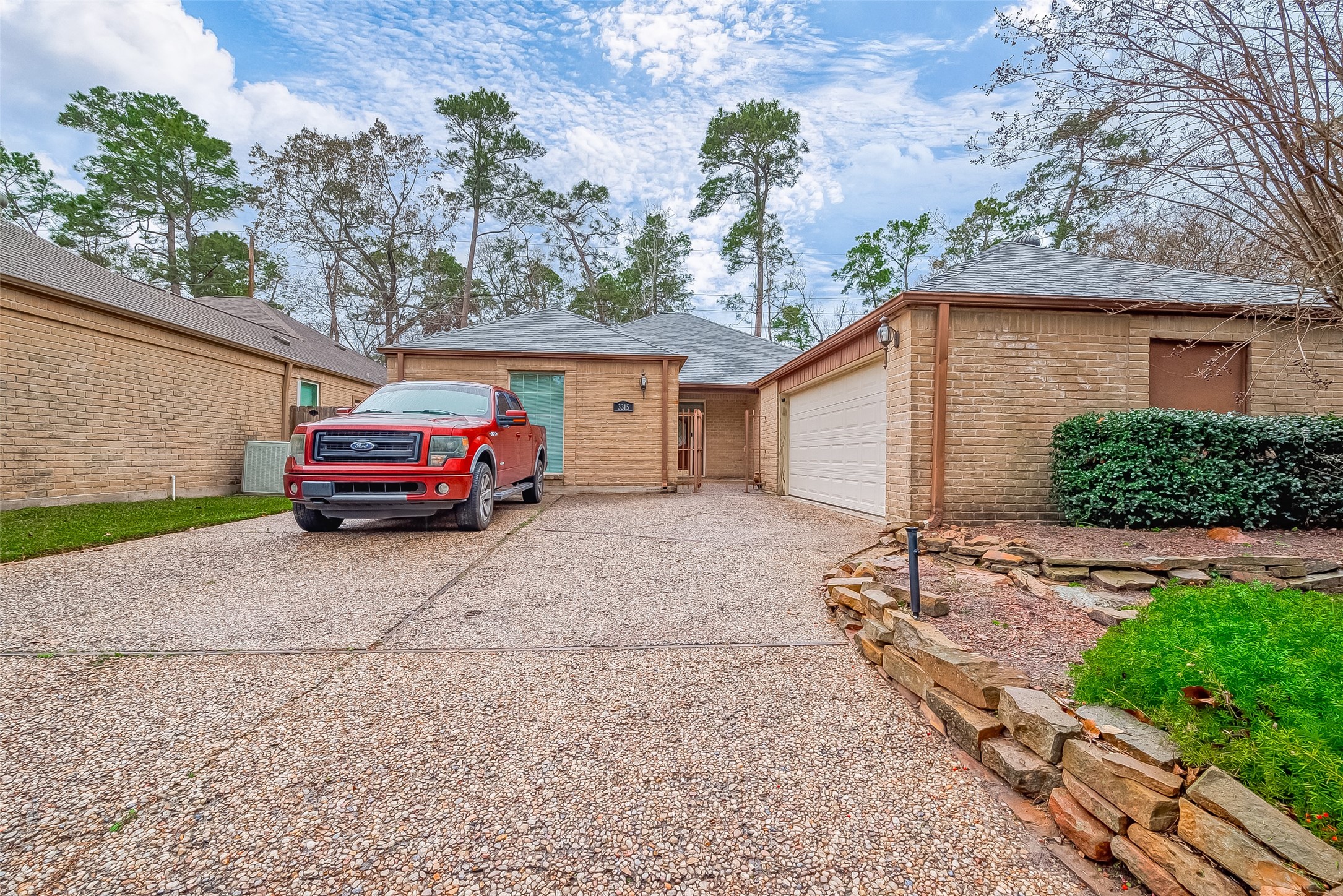 3315 Village Falls Court Kingwood TX 77339