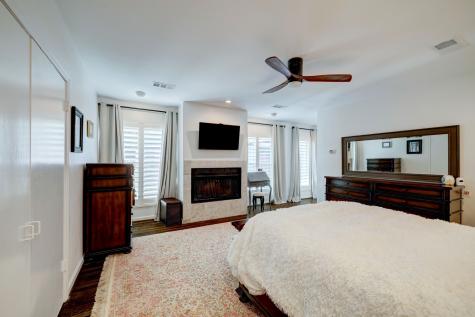 1600 Vassar Street Houston TX 77006