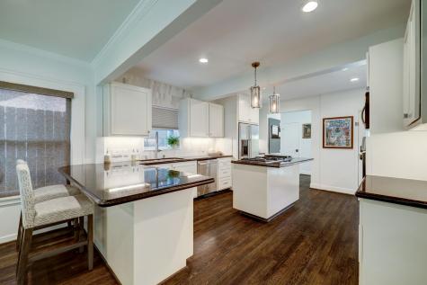1600 Vassar Street Houston TX 77006