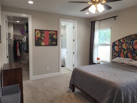 240 Julia Street A Houston TX 77022