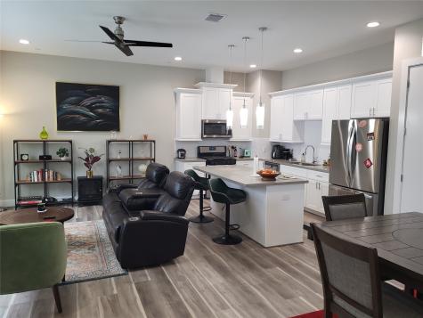 240 Julia Street A Houston TX 77022