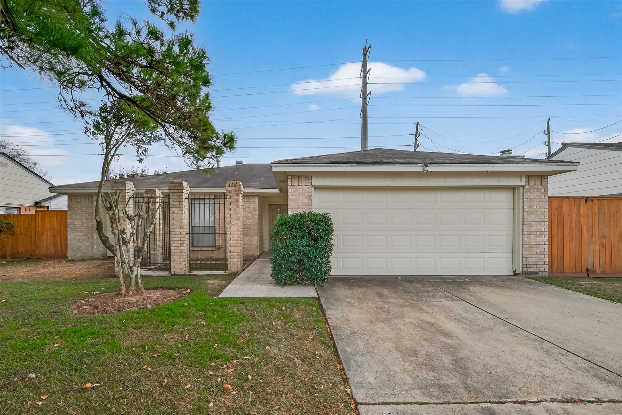 4251 Southchase Lane Houston TX 77014