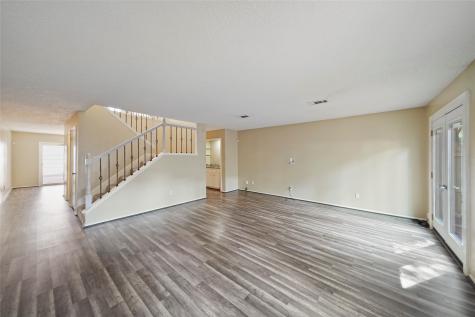 5836 Sampley Way Houston TX 77092