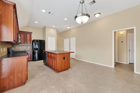 2114 Thorn Berry Creek Lane Katy TX 77449