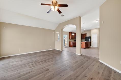 2114 Thorn Berry Creek Lane Katy TX 77449