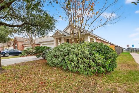 2114 Thorn Berry Creek Lane Katy TX 77449