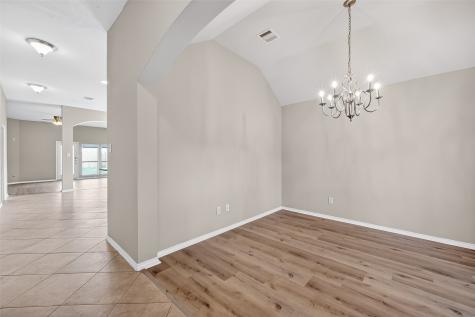 2114 Thorn Berry Creek Lane Katy TX 77449