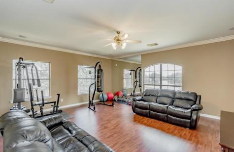 303 N Elder Grove Drive Pearland TX 77584