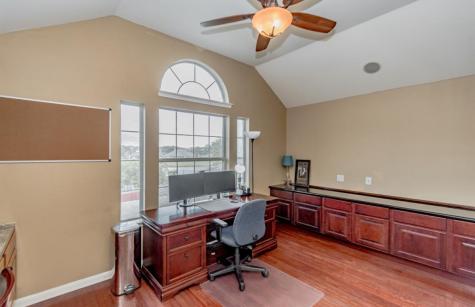 303 N Elder Grove Drive Pearland TX 77584