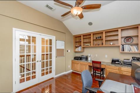 303 N Elder Grove Drive Pearland TX 77584