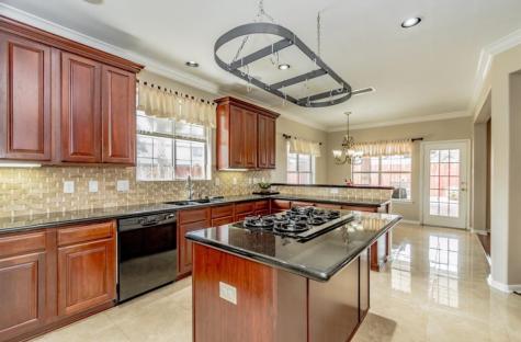 303 N Elder Grove Drive Pearland TX 77584