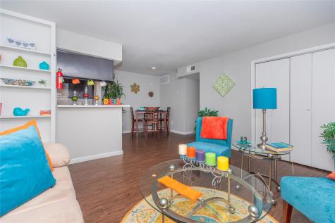 3401 Ocee Street 304 Houston TX 77063