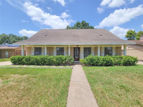 16614 Cairnway Drive Houston TX 77084