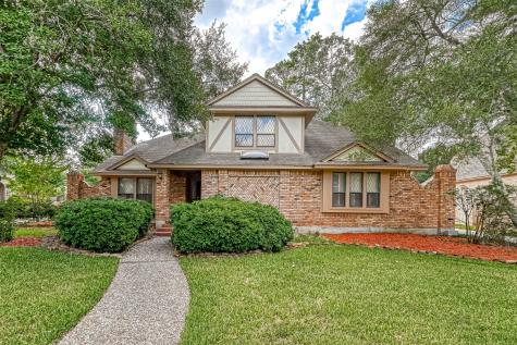 4902 River Hill Drive Kingwood TX 77345