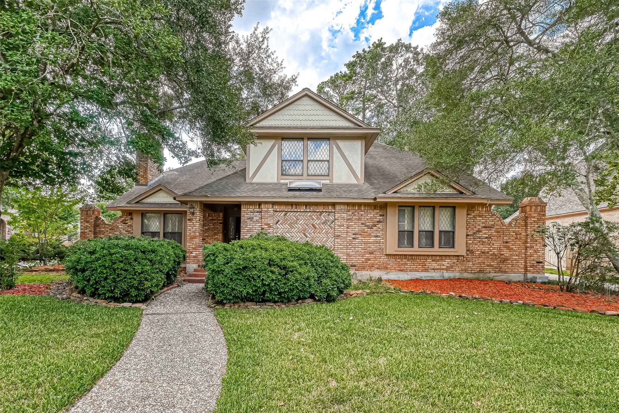4902 River Hill Drive Kingwood TX 77345