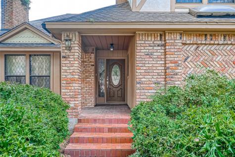 4902 River Hill Drive Kingwood TX 77345