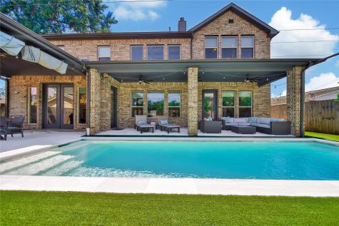 1332 Gardenia Drive Houston TX 77018