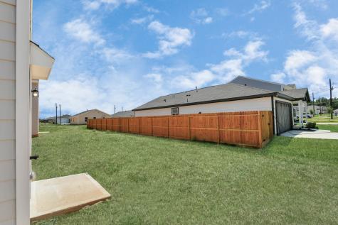1361 Road 5102 Cleveland TX 77327